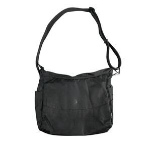 PacSafe CitySafe 200 Black Crossbody Bag Anti Theft Locking Mechanism Travel